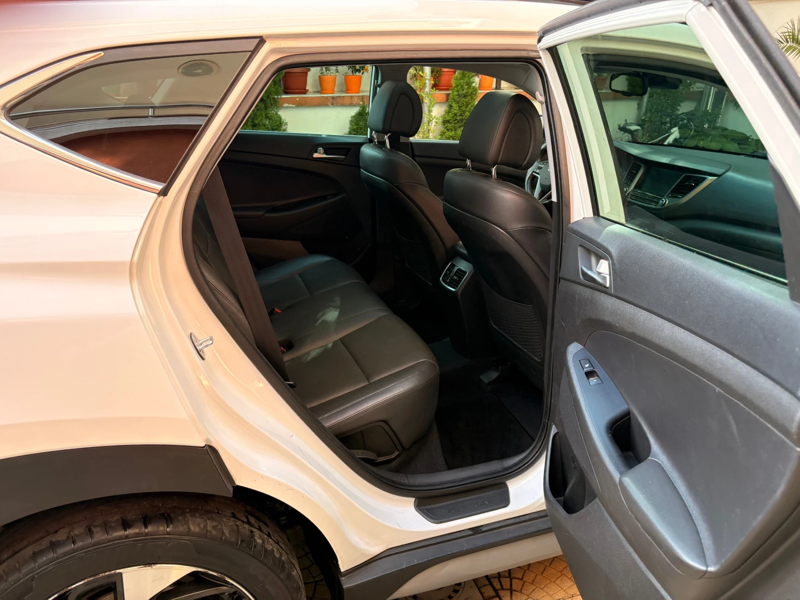 Hyundai Tucson Hyundai Tucson 1.6 T.GDI 4WD VERTEX, снимка 10 - Автомобили и джипове - 54988059