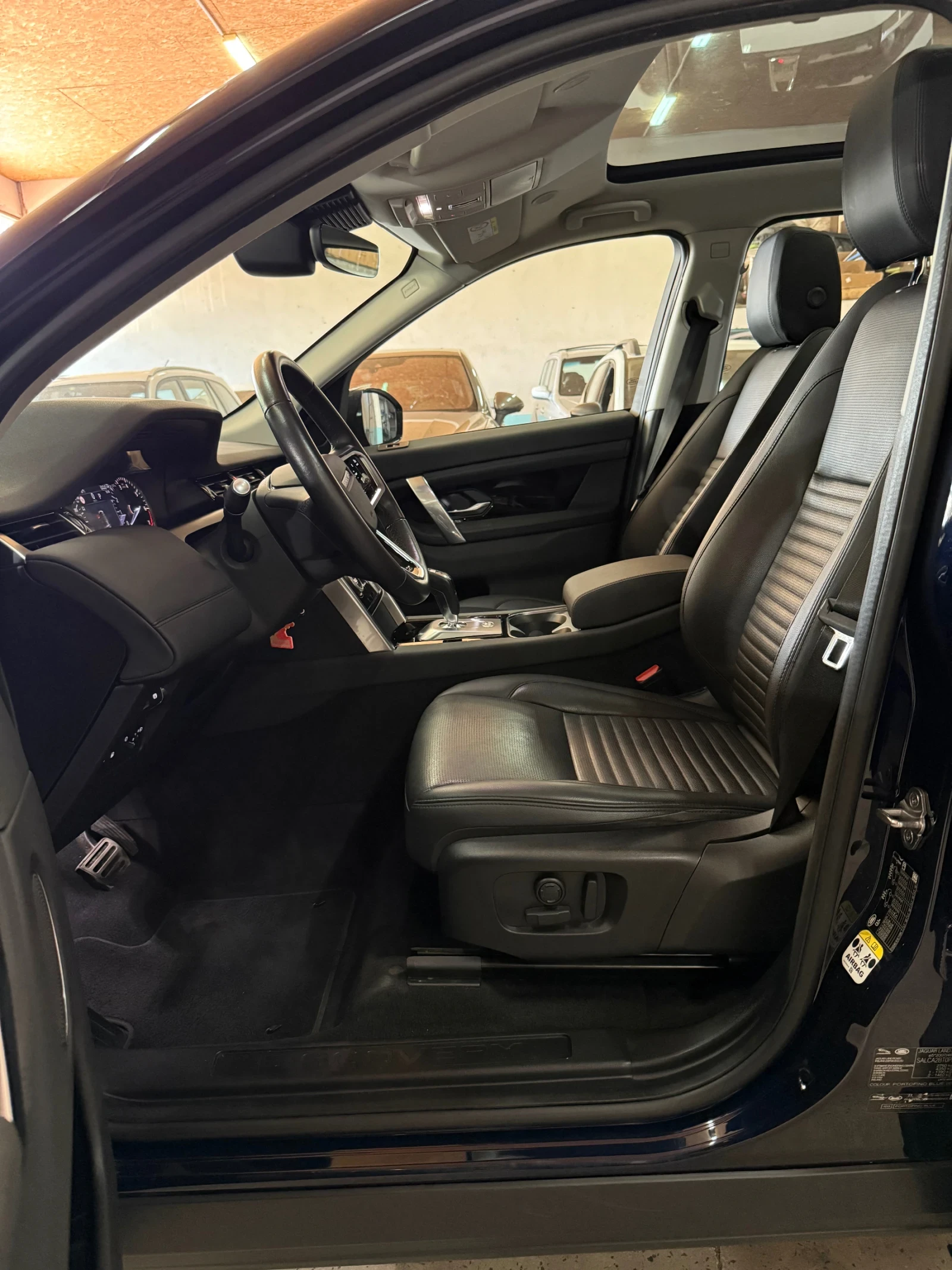 Land Rover Discovery Sport PHEV 309 �.�. 4x4 67 000 �� �������� �� 2029 �. | Mobile.bg � ����������� 12