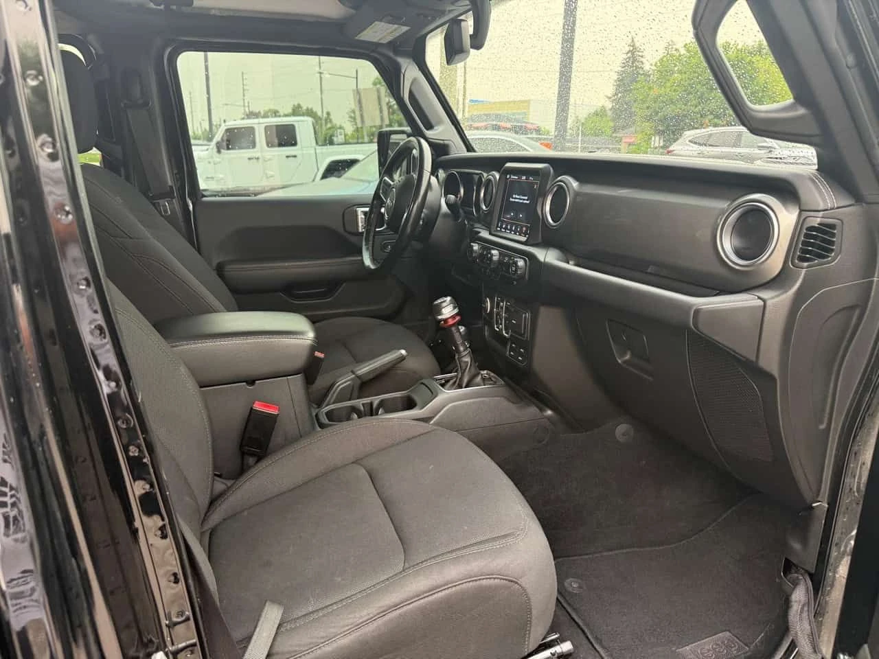 Jeep Wrangler UNLIMITED SAHARA| ПОДГРЕВИ| KEYLESS| NAVI| , снимка 12 - Автомобили и джипове - 55637837
