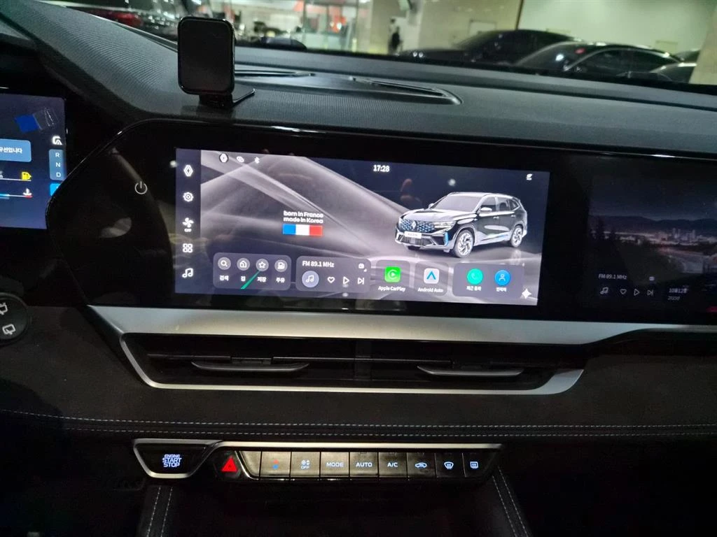 Renault Koleos 2.0* ЕЛ. БАГАЖНИК* BLIND SPOT* 360* HUD* КРАЙНА ЦЕ, снимка 10 - Автомобили и джипове - 55983890