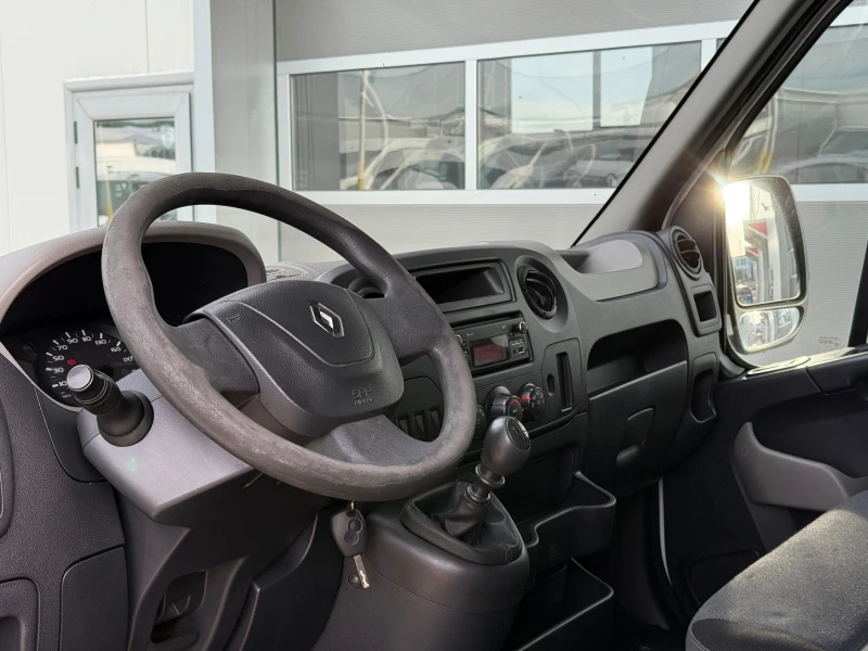 Renault Master 2.3, снимка 12 - Бусове и автобуси - 48529679