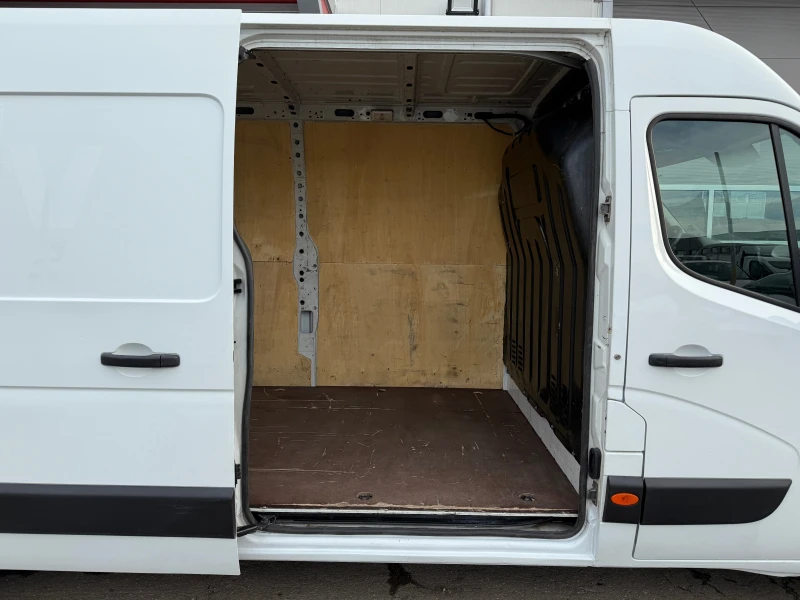 Renault Master 2.3, снимка 8 - Бусове и автобуси - 48529679