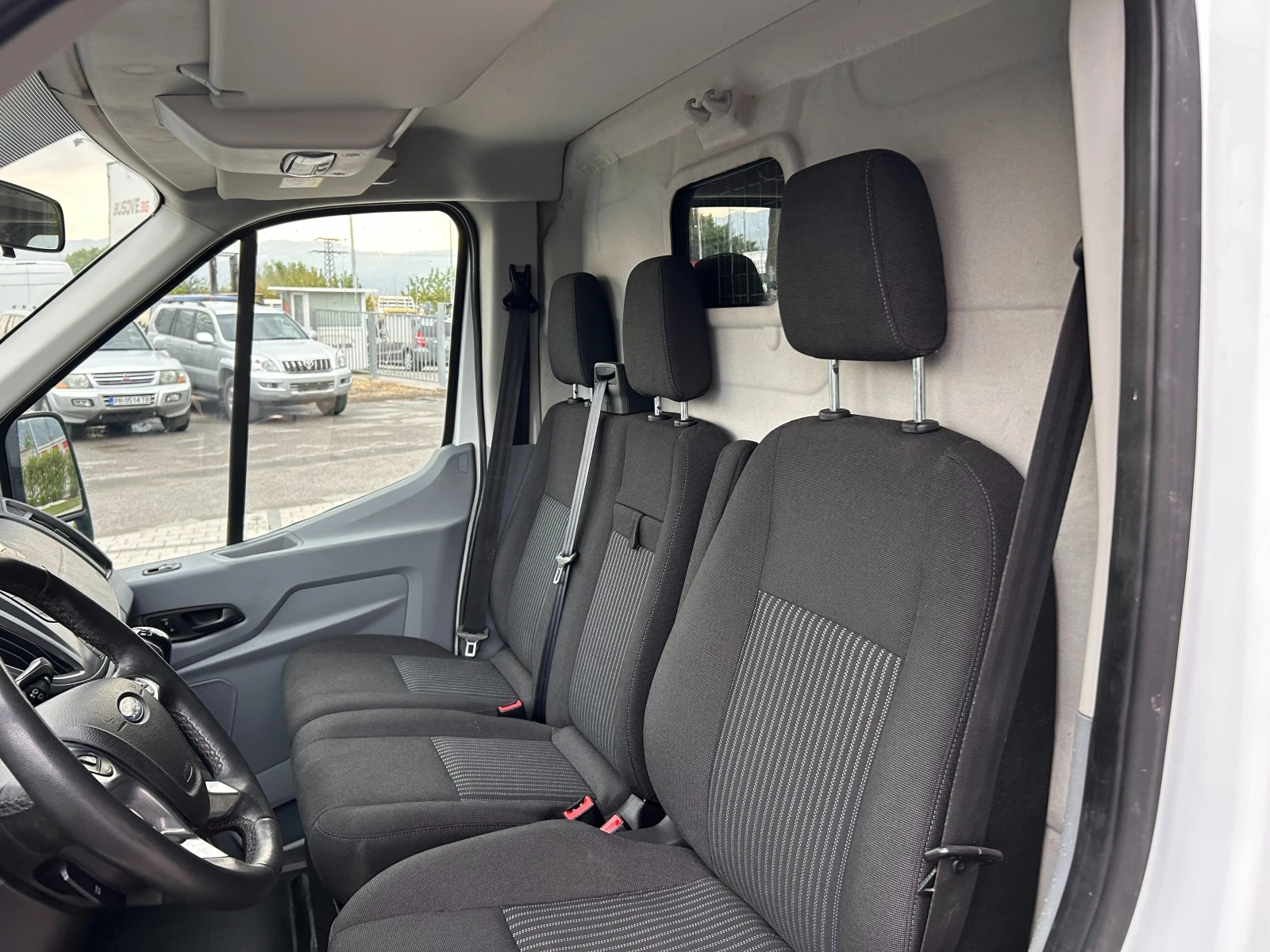 Ford Transit 2.2TDCI L4H3 Клима EURO 5  - изображение 10