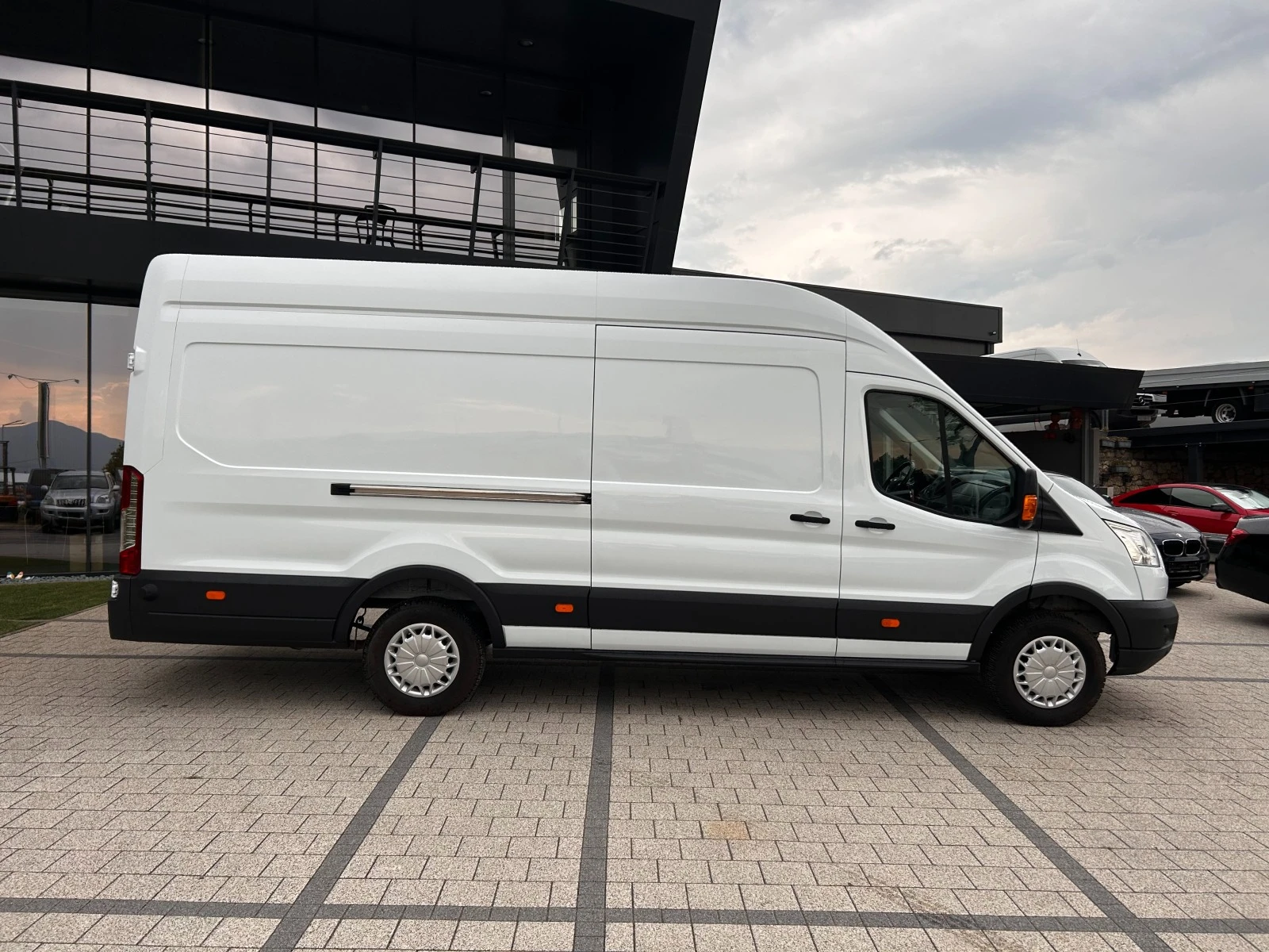 Ford Transit 2.2TDCI L4H3 Клима EURO 5  - изображение 6