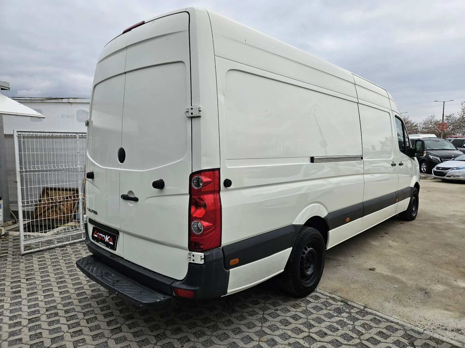 VW Crafter 2.5TDI-136кс= ДЪЛГА БАЗА= КЛИМАТРОНИК= 6СКОРОСТИ - изображение 3