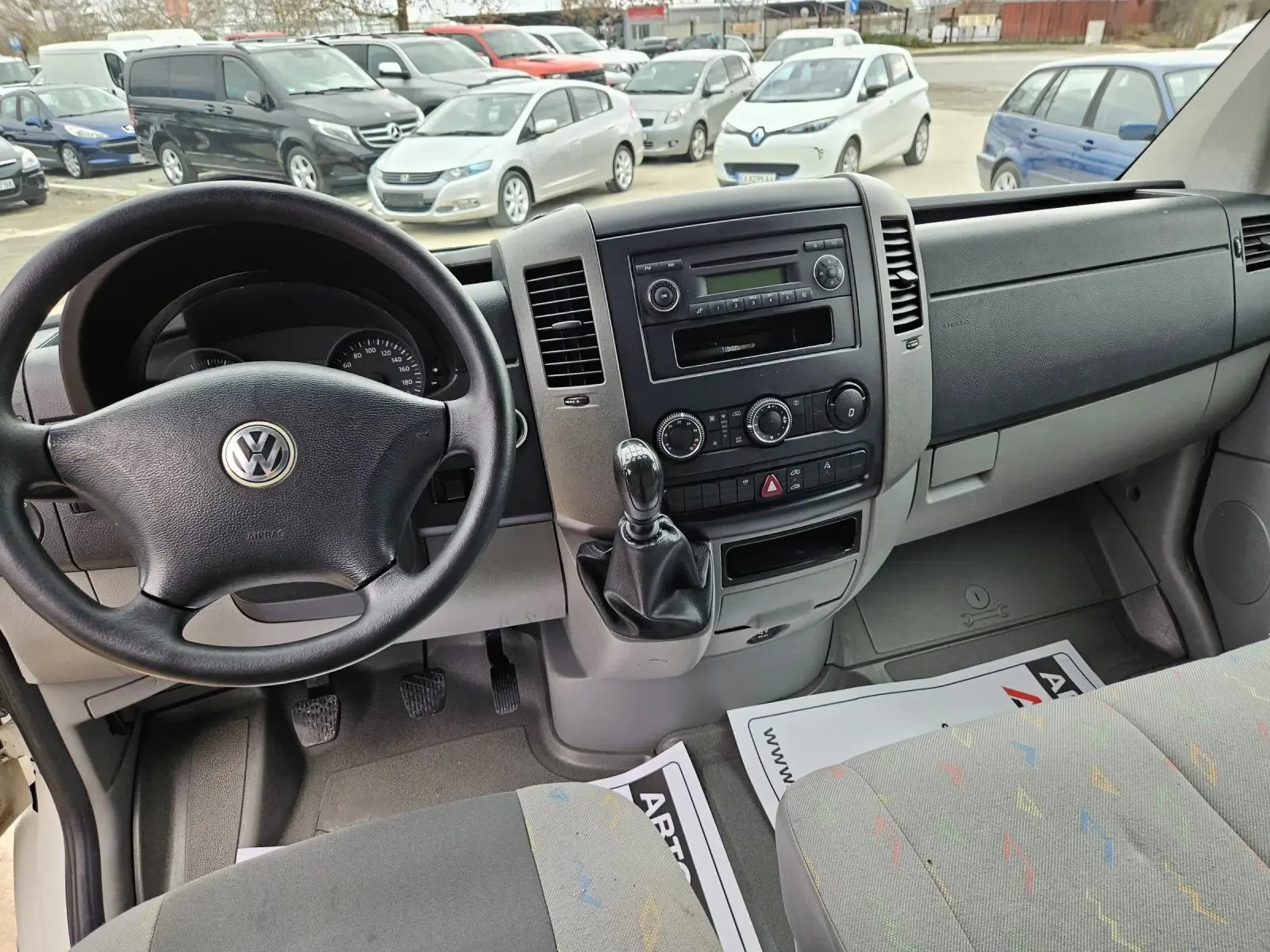 VW Crafter 2.5TDI-136кс= ДЪЛГА БАЗА= КЛИМАТРОНИК= 6СКОРОСТИ - изображение 9