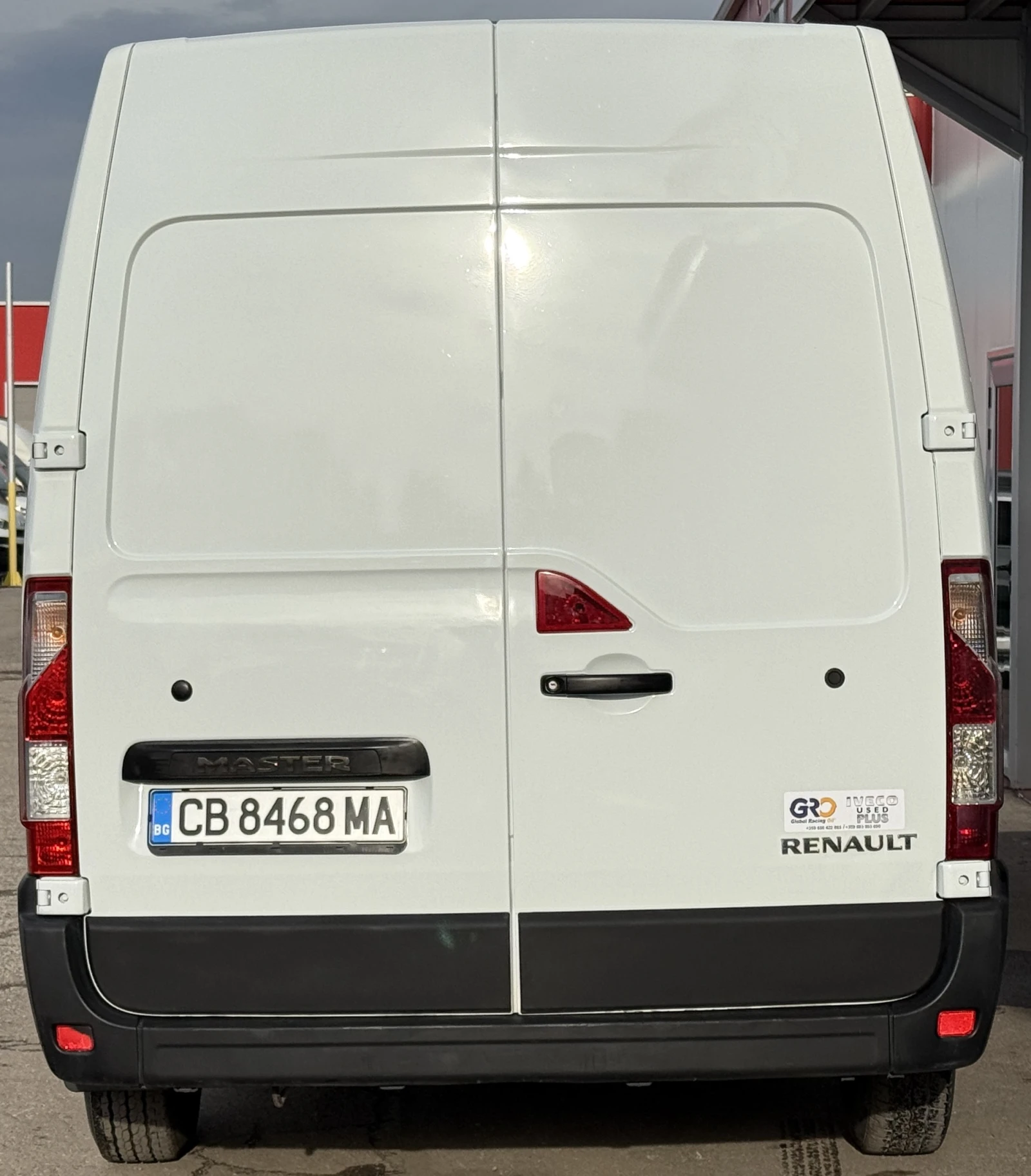 Renault Master 2.3 - изображение 4