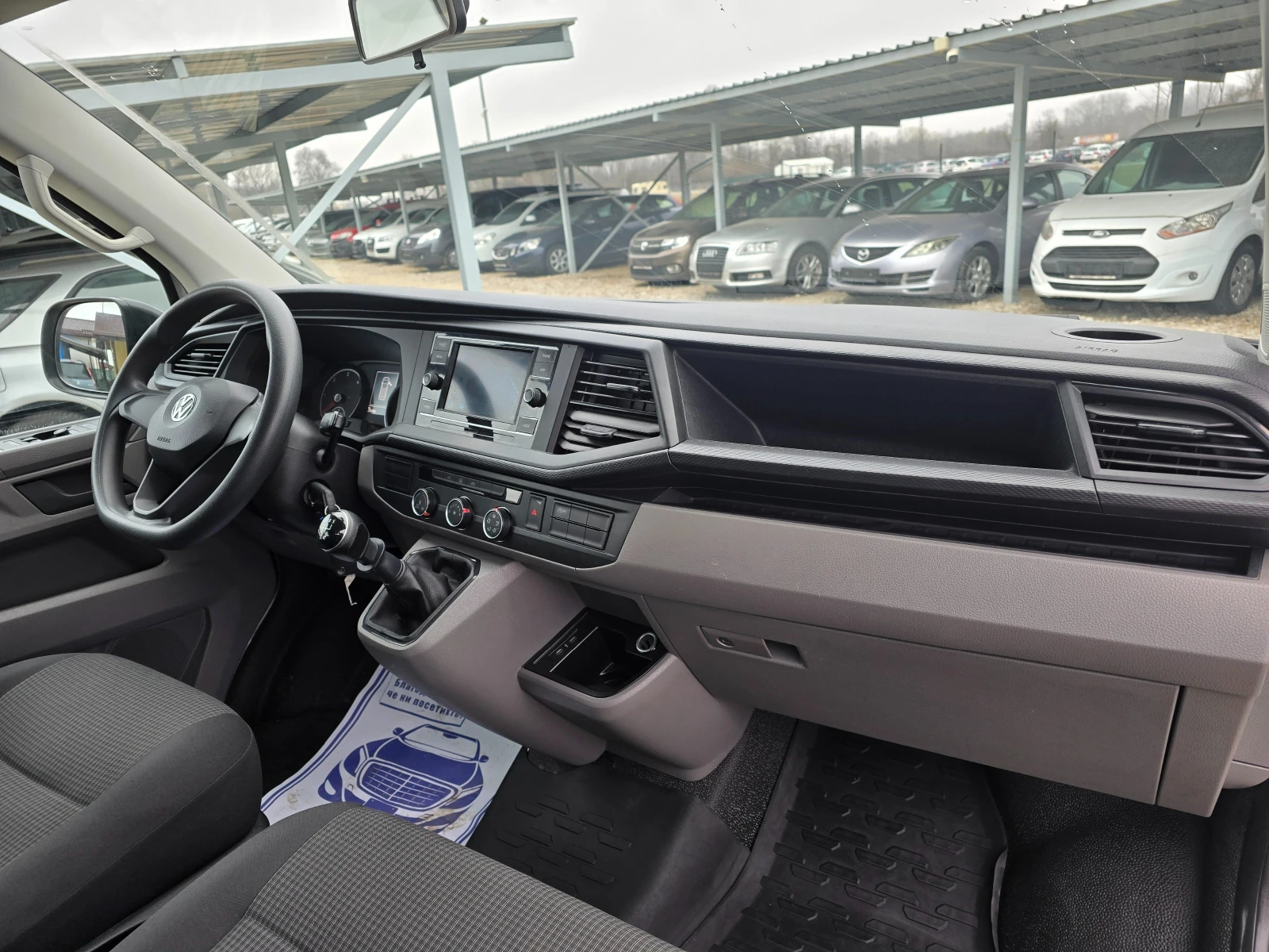 VW Transporter 2.0 TDI 110кс 8+ 1МЕСТА РЕАЛНИ КИЛОМЕТРИ ДЪЛГА БАЗ, снимка 9 - Бусове и автобуси - 53791650