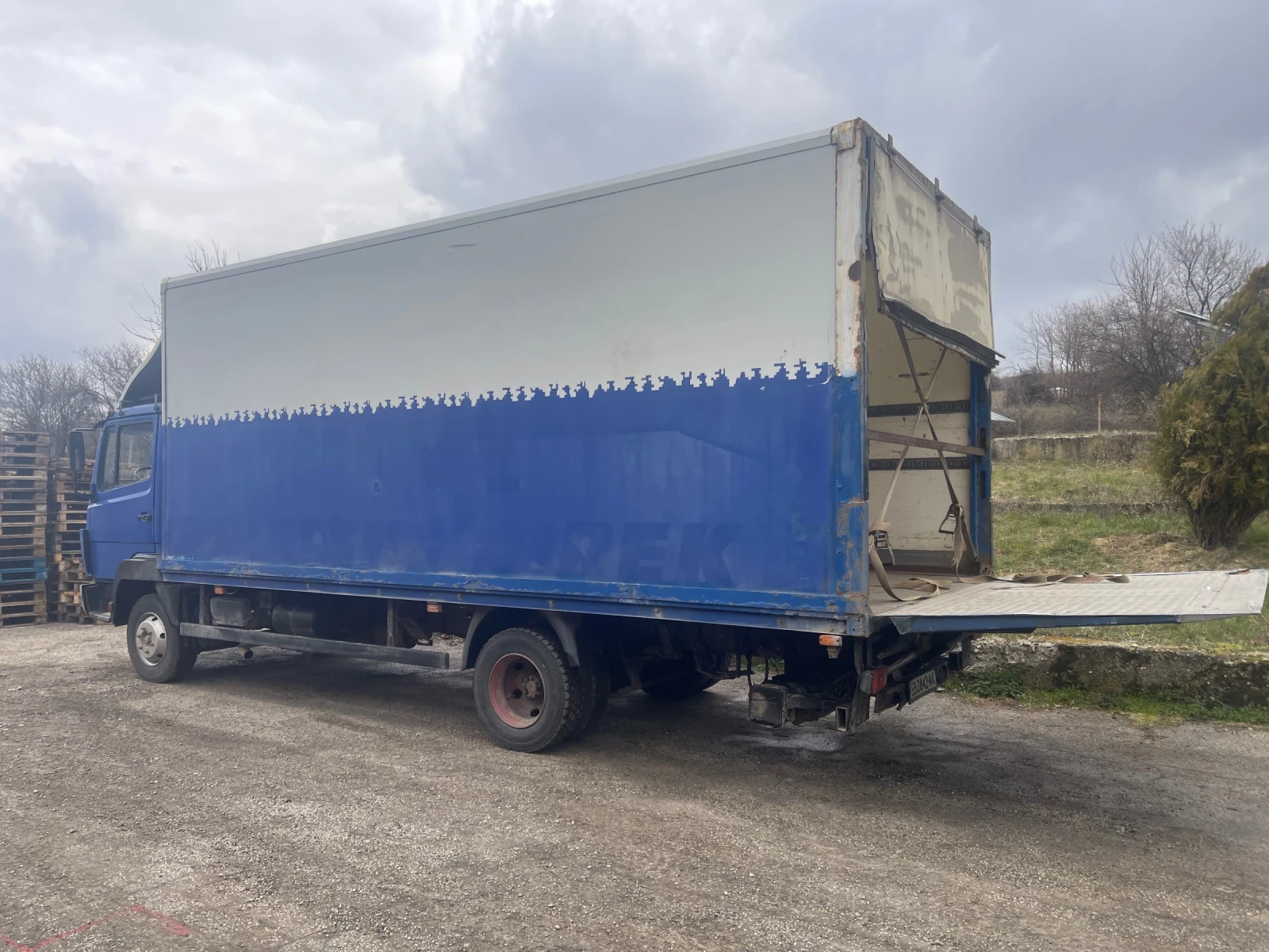 Mercedes-Benz 817, снимка 3 - Камиони - 54057349