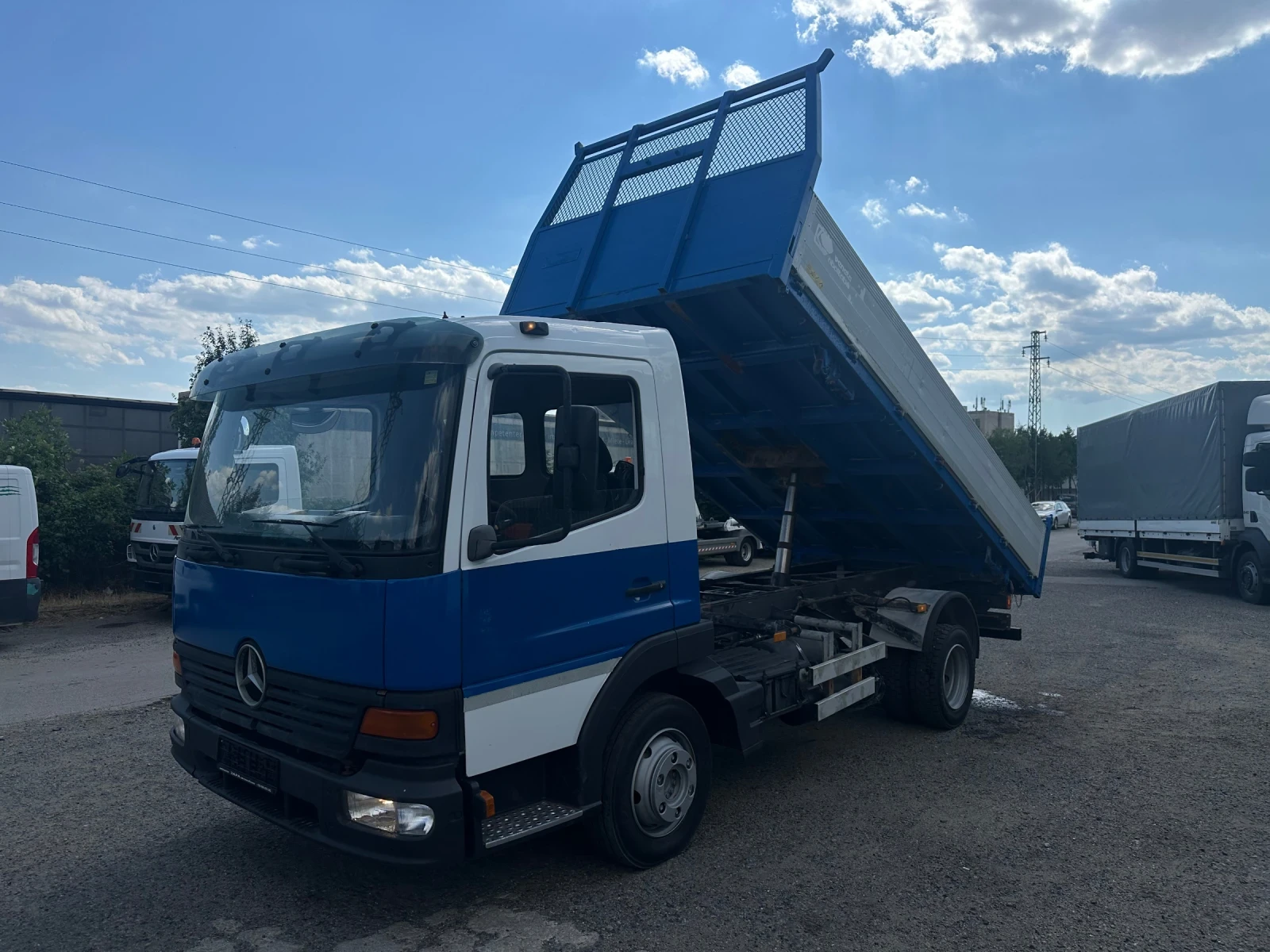 Mercedes-Benz Atego 818* Климатик* 4.50м.* Тристранен самосвал