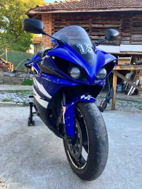 Yamaha YZF-R1, снимка 1