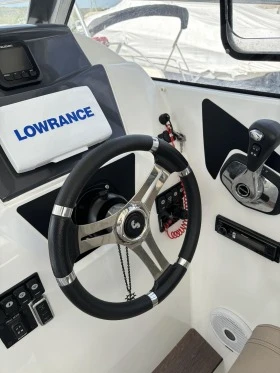 Моторна яхта Beneteau Antares 7.80, снимка 11 - Воден транспорт - 45111611