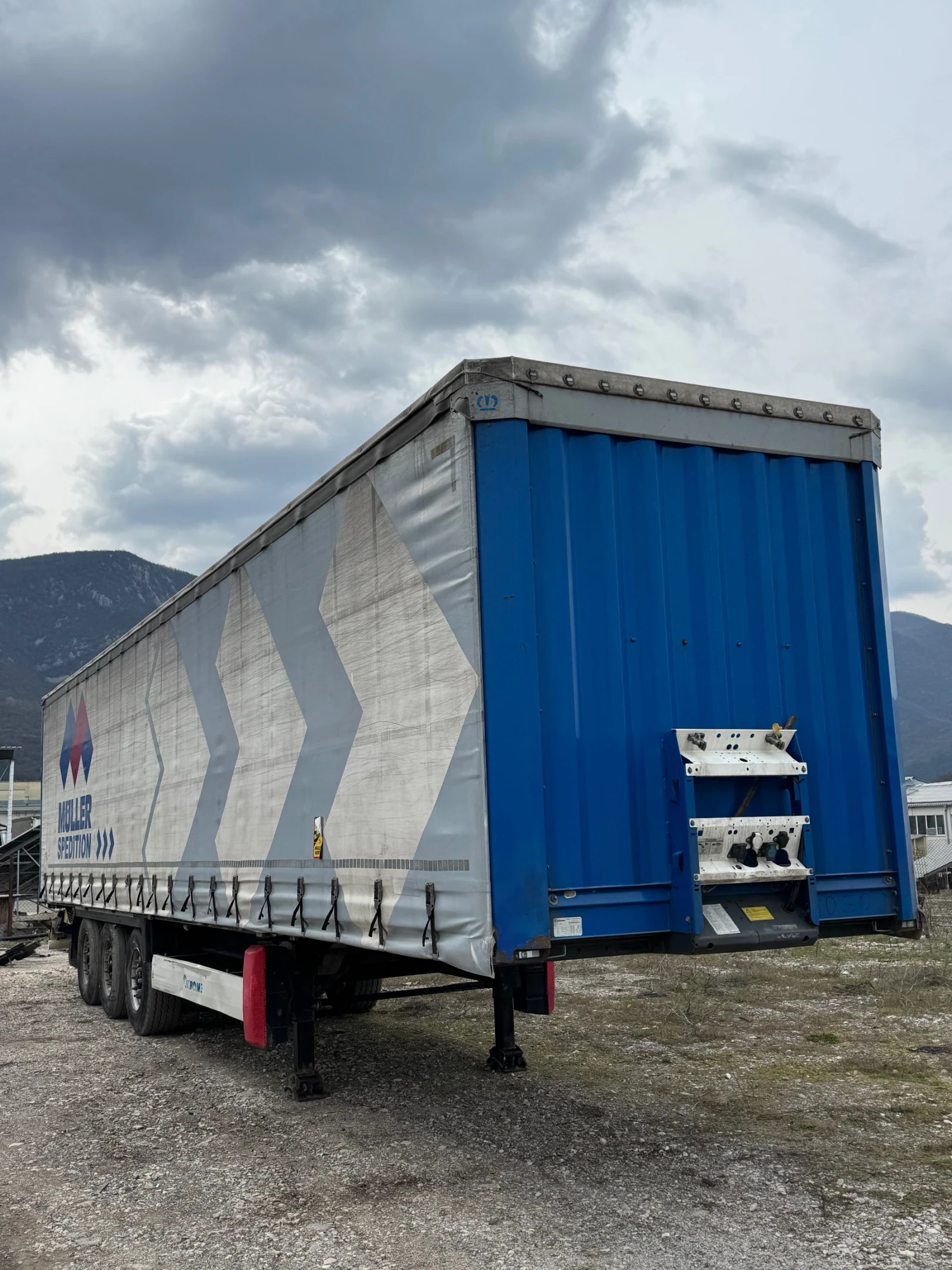 Полуремарке Krone SD ТУБЕЛ * 