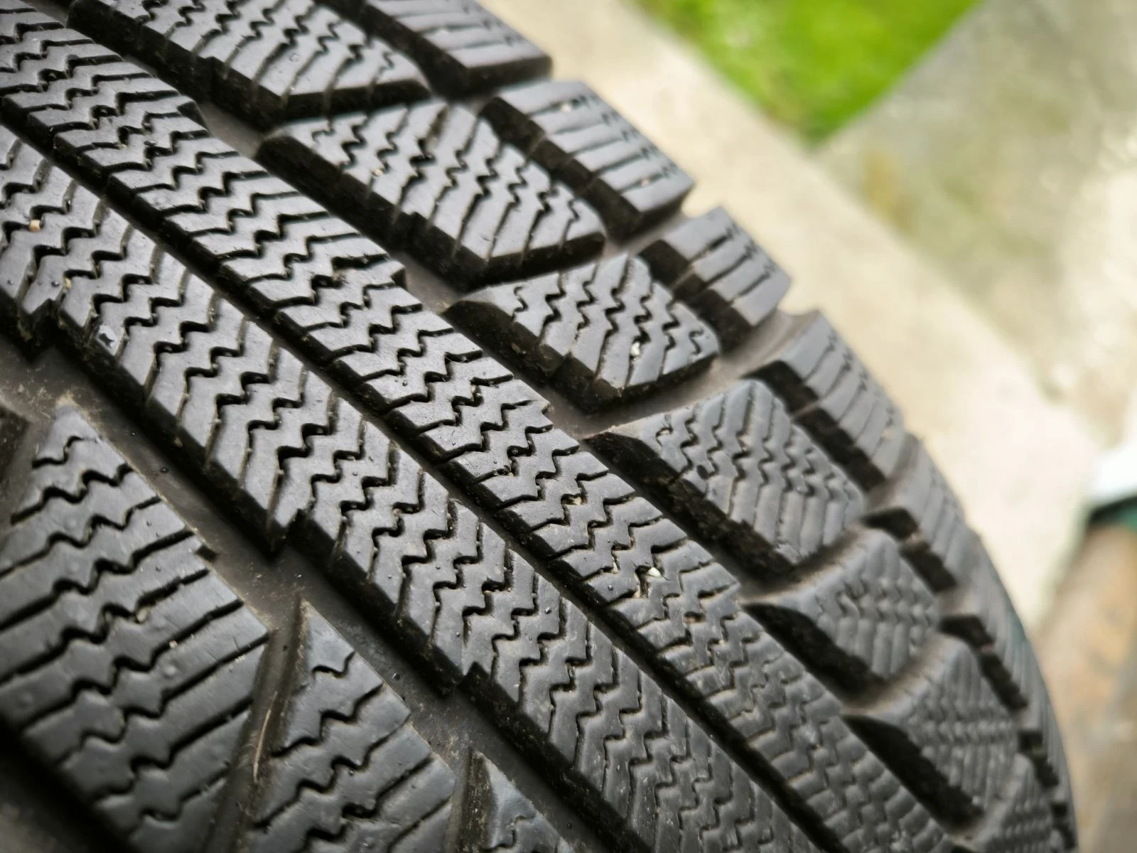    215/70R15 | Mobile.bg   2