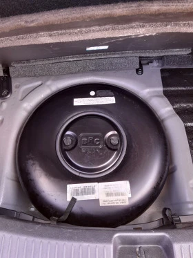 Mazda 2 1.3i-газ-бензин, снимка 11