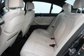 BMW 540 d xDrive M Package Shadow Line, снимка 11
