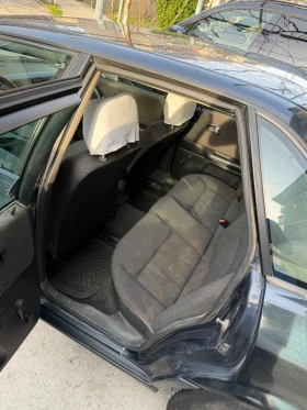 Audi 80 1.8 Газ, снимка 7