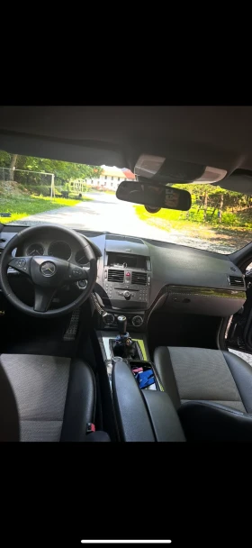 Mercedes-Benz C 220, снимка 4