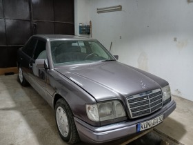 Обява за продажба на Mercedes-Benz E 220 ретро мобил Уникат ~10 000 лв. - изображение 1