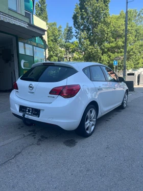 Обява за продажба на Opel Astra 1.4i Gaz ~9 400 лв. - изображение 5