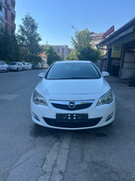 Обява за продажба на Opel Astra 1.4i Gaz ~9 400 лв. - изображение 1