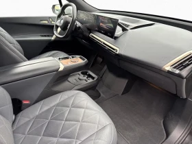 BMW iX xDrive40/326HP/PANO/HUD/LASER/360/NAVI/766g - 53099 € / 103852.62 лв. - 97763994 11