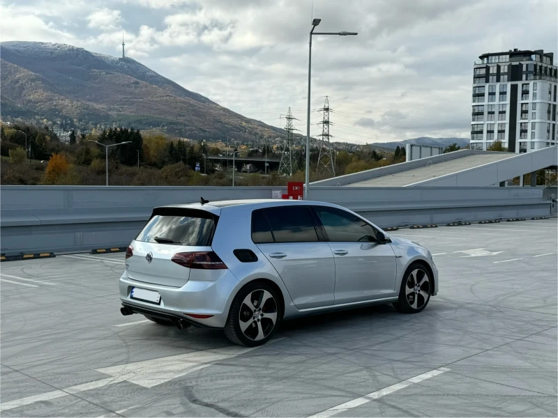 VW Golf GTI DSG 4ХХhp, снимка 6 - Автомобили и джипове - 48421508