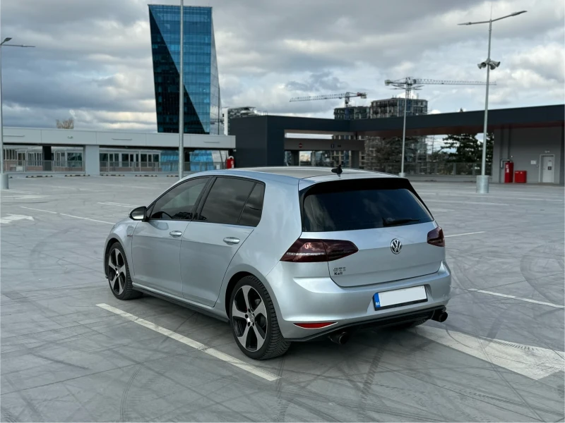 VW Golf GTI DSG 4ХХhp, снимка 5 - Автомобили и джипове - 48421508