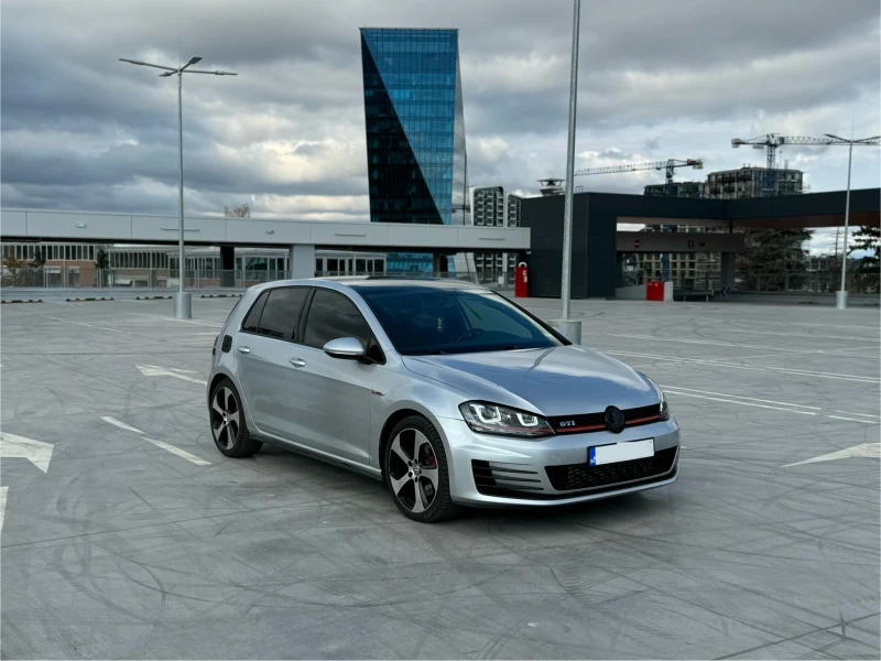 VW Golf GTI DSG 4ХХhp, снимка 2 - Автомобили и джипове - 48421508