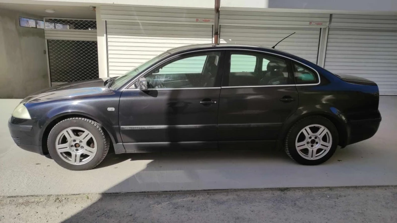 VW Passat 1.8T, снимка 13 - Автомобили и джипове - 48572725