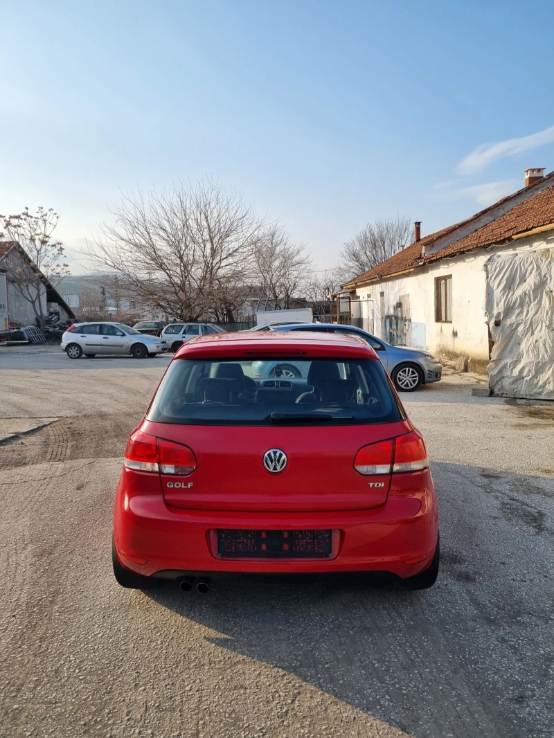 VW Golf, снимка 2 - Автомобили и джипове - 48951545