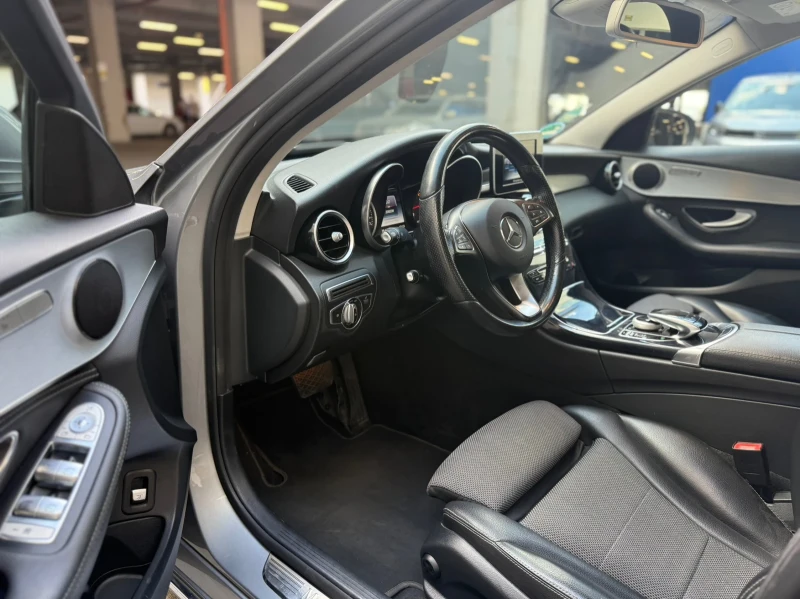 Mercedes-Benz C 220 ///FullLed///Distronic///2016///7G, снимка 13 - Автомобили и джипове - 52021311