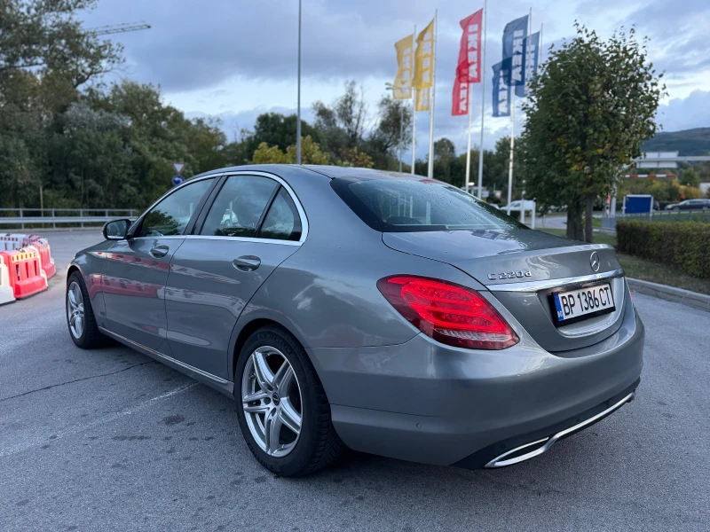 Mercedes-Benz C 220 ///FullLed///Distronic///2016///7G, снимка 5 - Автомобили и джипове - 52021311