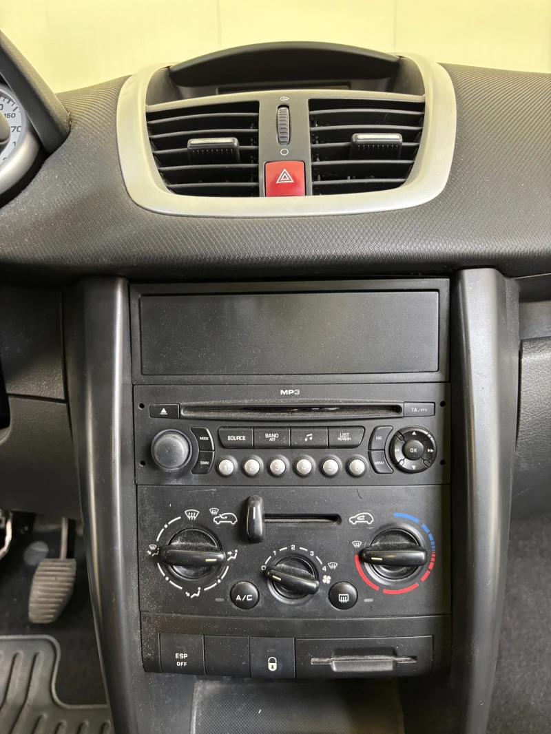 Peugeot 207 (На части), снимка 10 - Автомобили и джипове - 52168449