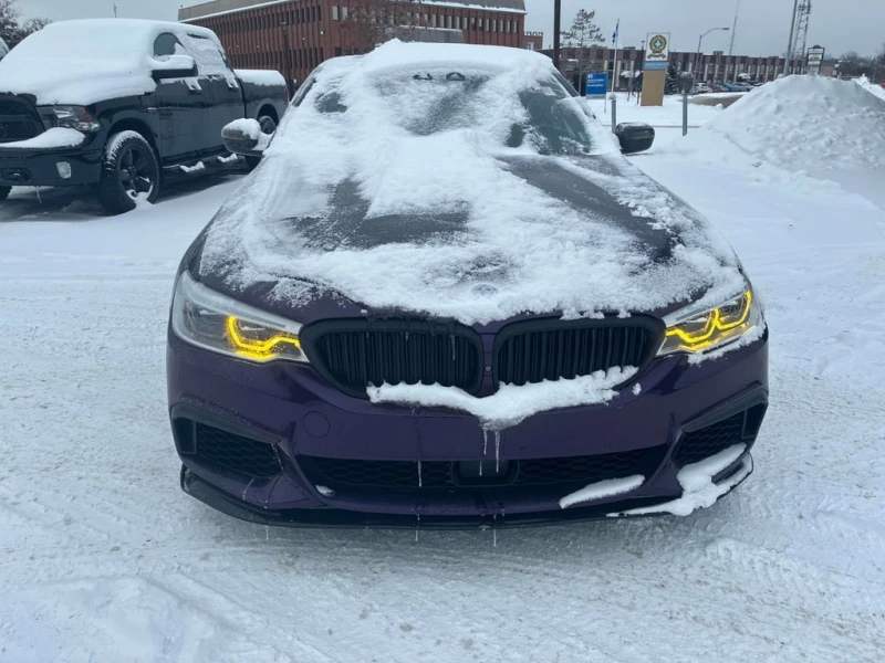 BMW 550 M550i xDrive 2018* CARFAX * БЕЗ ПЪРВОНАЧАЛНА ВНОСК, снимка 2 - Автомобили и джипове - 52940588