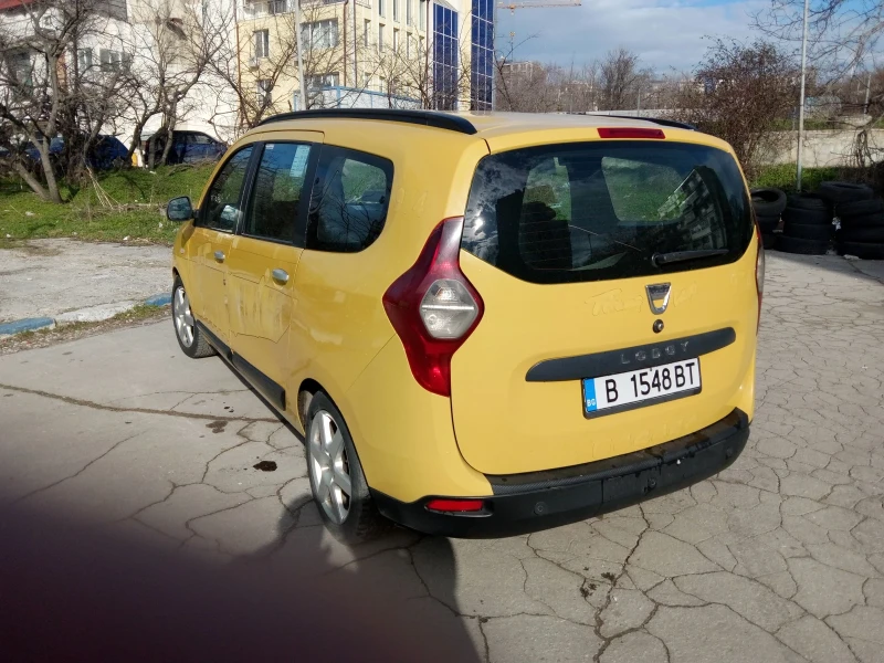 Dacia Lodgy, снимка 2 - Автомобили и джипове - 53139833
