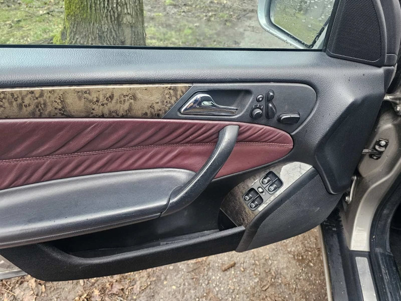 Mercedes-Benz C 320 C 320 4matic, снимка 13 - Автомобили и джипове - 53268953