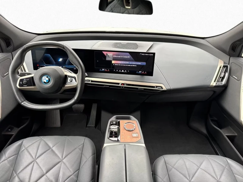 BMW iX xDrive40/326HP/PANO/HUD/LASER/360/NAVI/766g, снимка 9 - Автомобили и джипове - 53381733