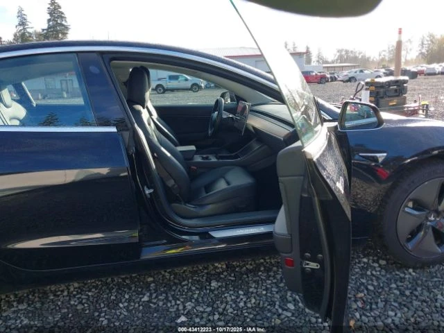 Tesla Model 3 LONG RANGE - изображение 5