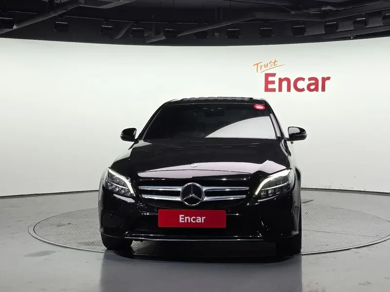 Mercedes-Benz C 180  - изображение 3