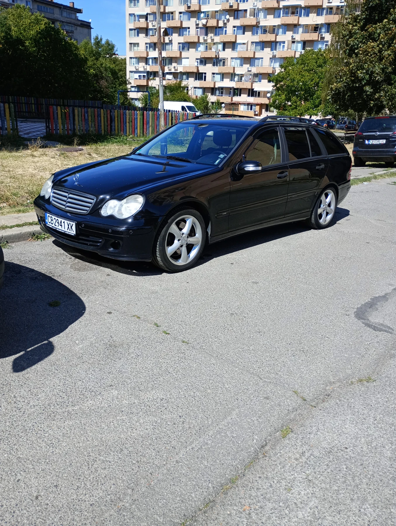 Mercedes-Benz 200, снимка 1