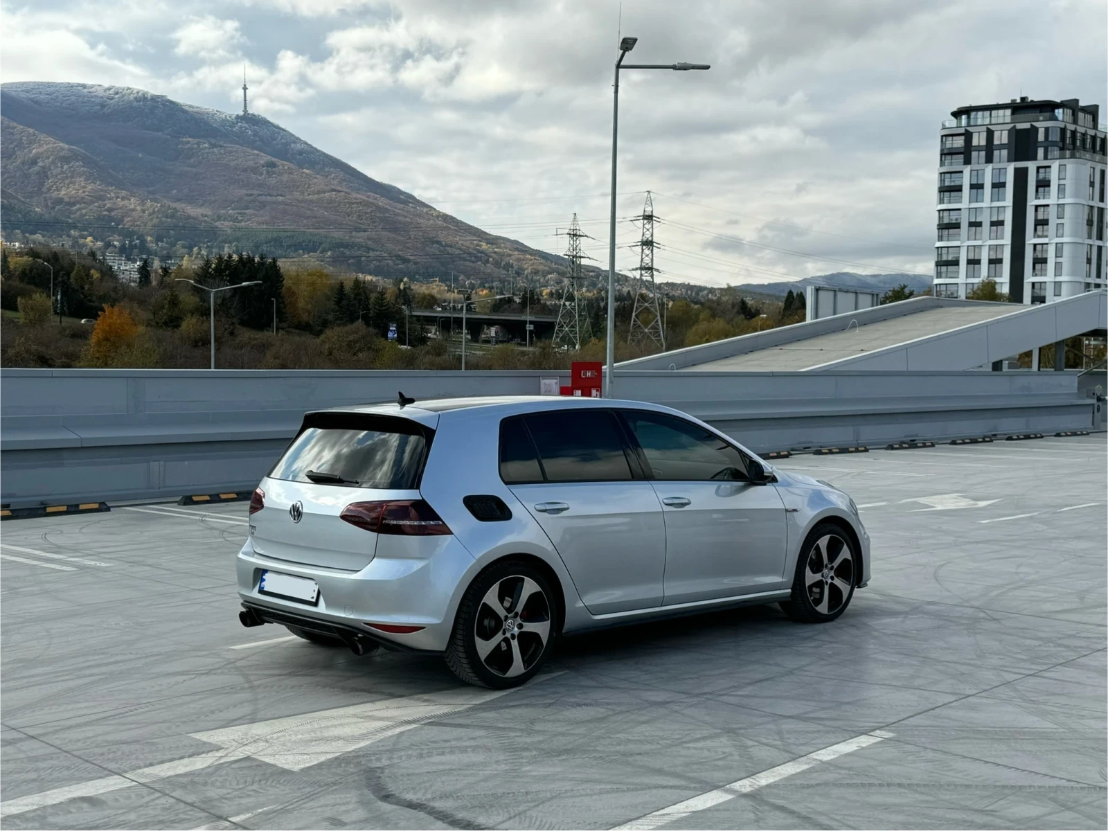 VW Golf GTI DSG 4ХХhp - изображение 6