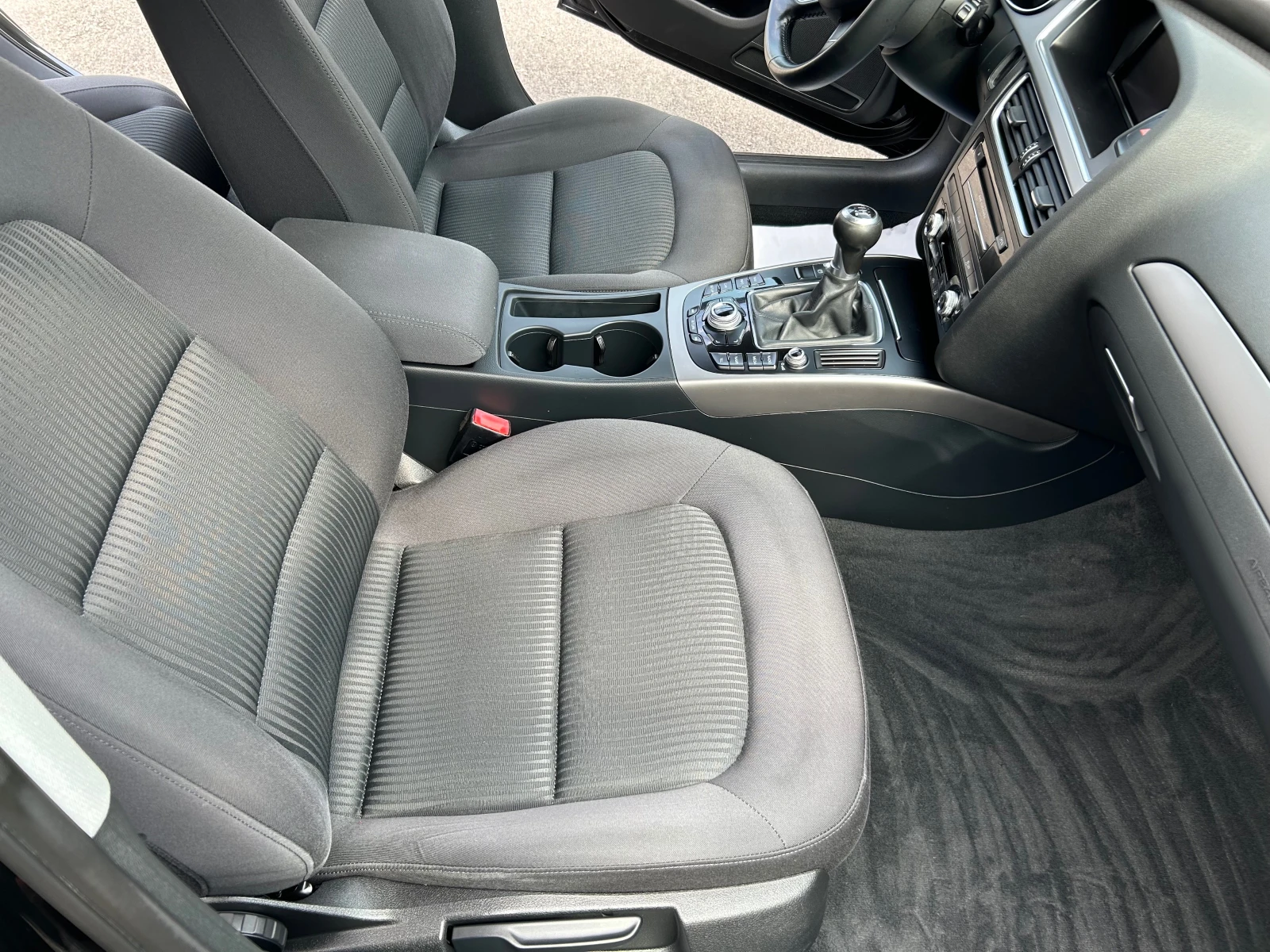 Audi A4 2.0TDI - изображение 9