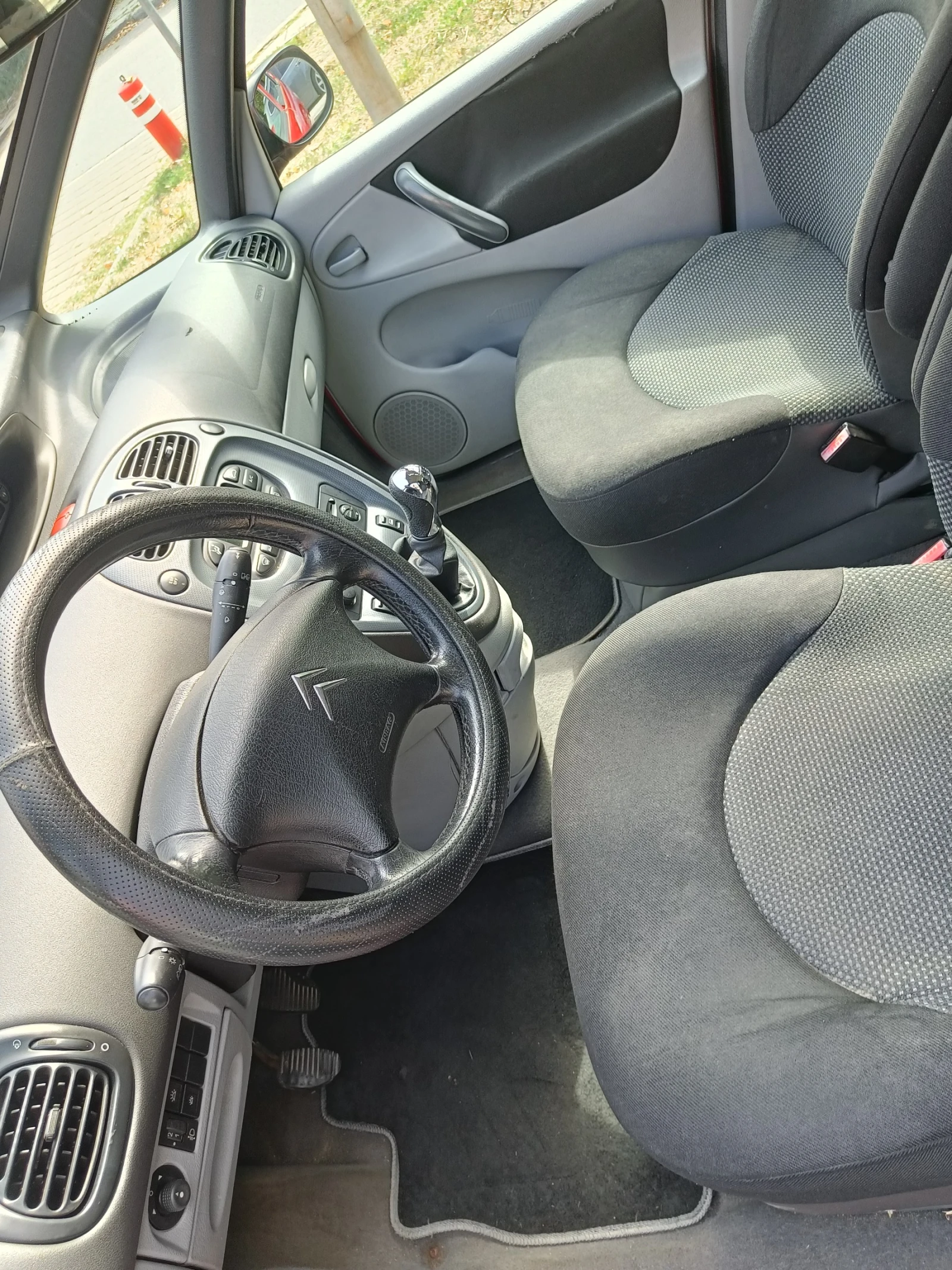 Citroen Xsara picasso 1.6 HDI - изображение 6