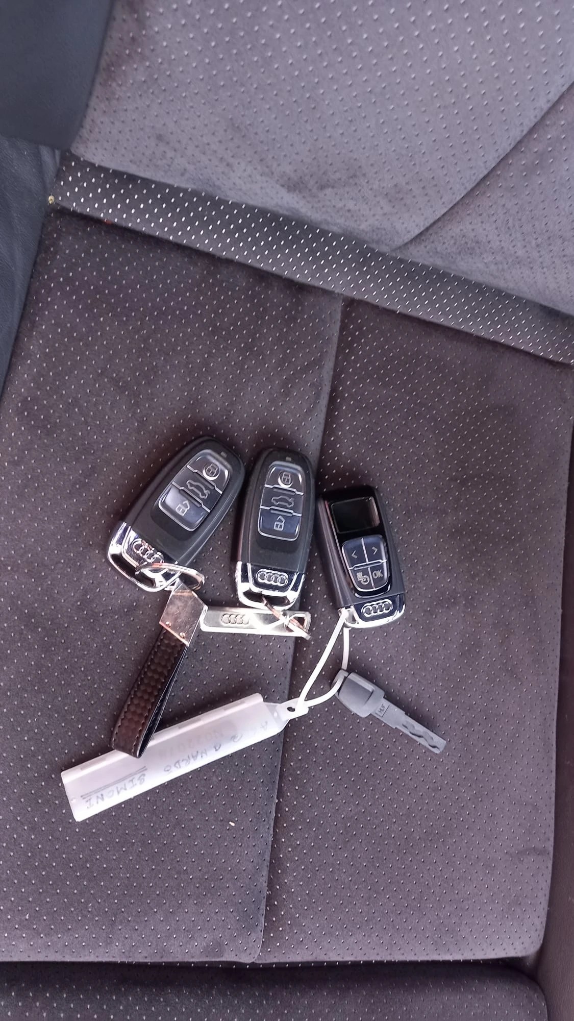 Audi A6 3.0TDi S-Line Quattro - изображение 10