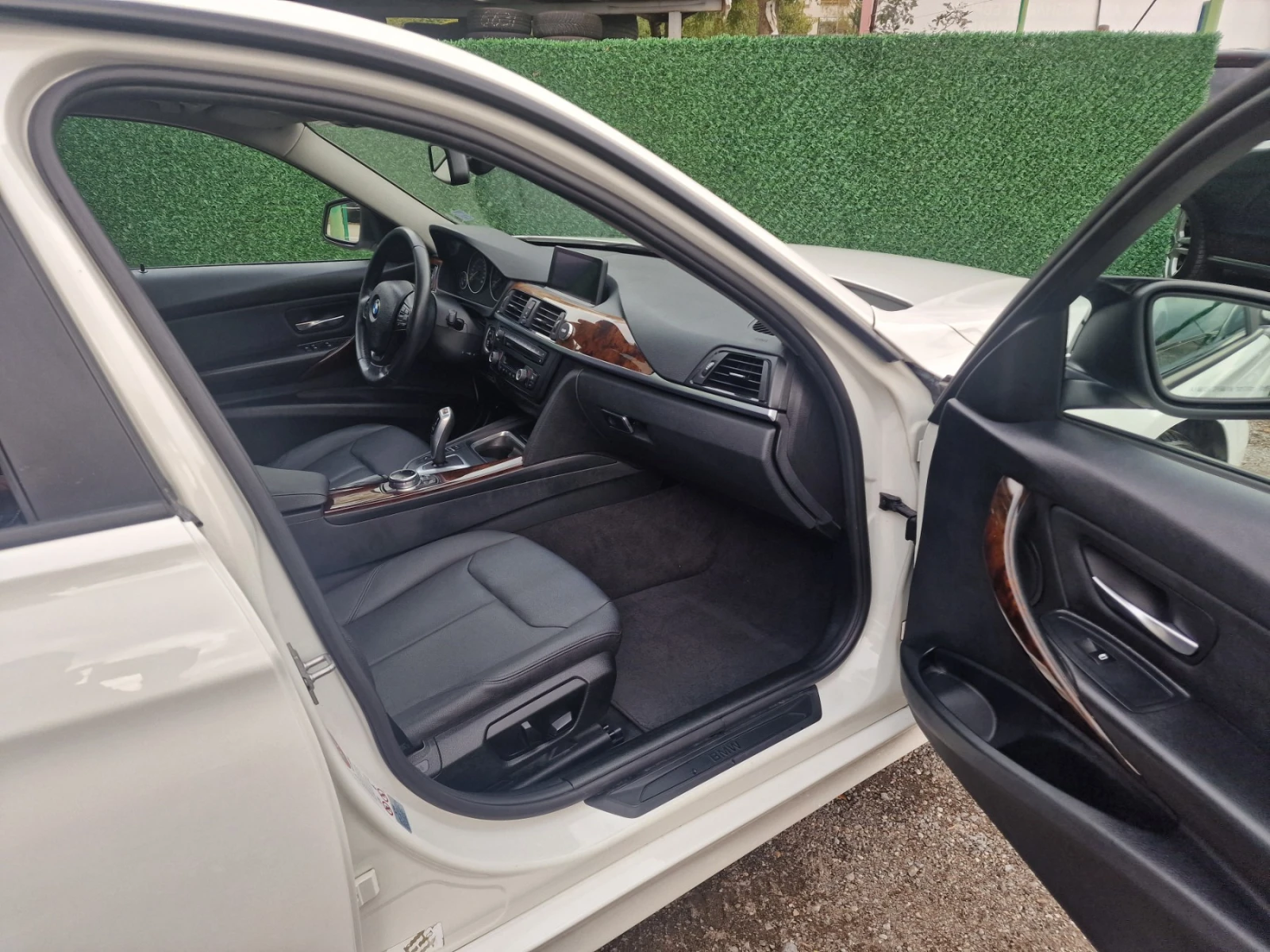 BMW 320 2.0D X-DRIVE AVTOMAT/NAVI - изображение 9