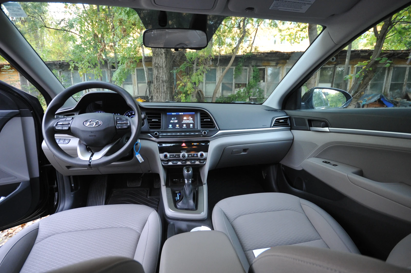 Hyundai Elantra | Mobile.bg — изображение 3