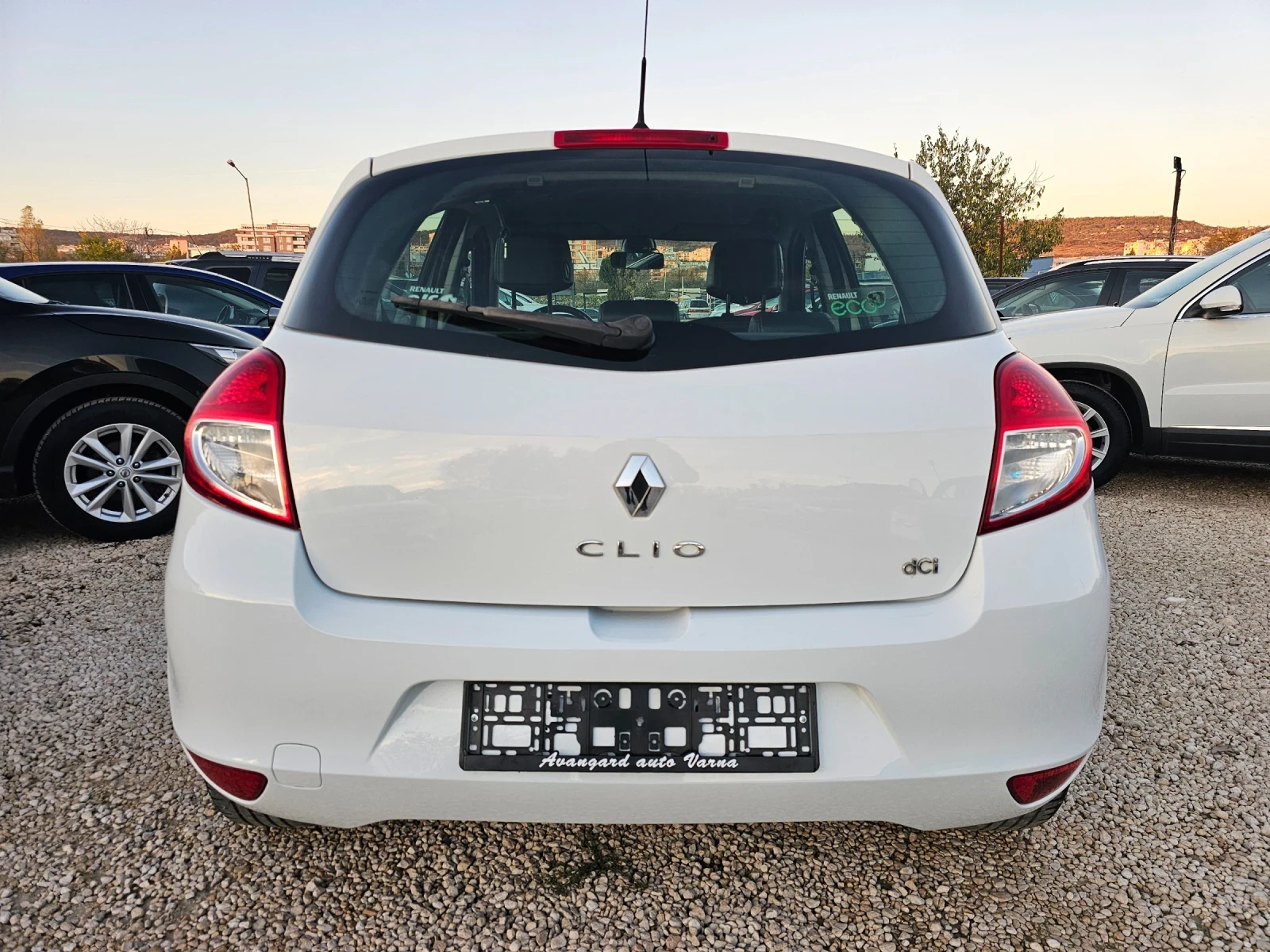 Renault Clio 1.5dCi, 90к.с. - изображение 5