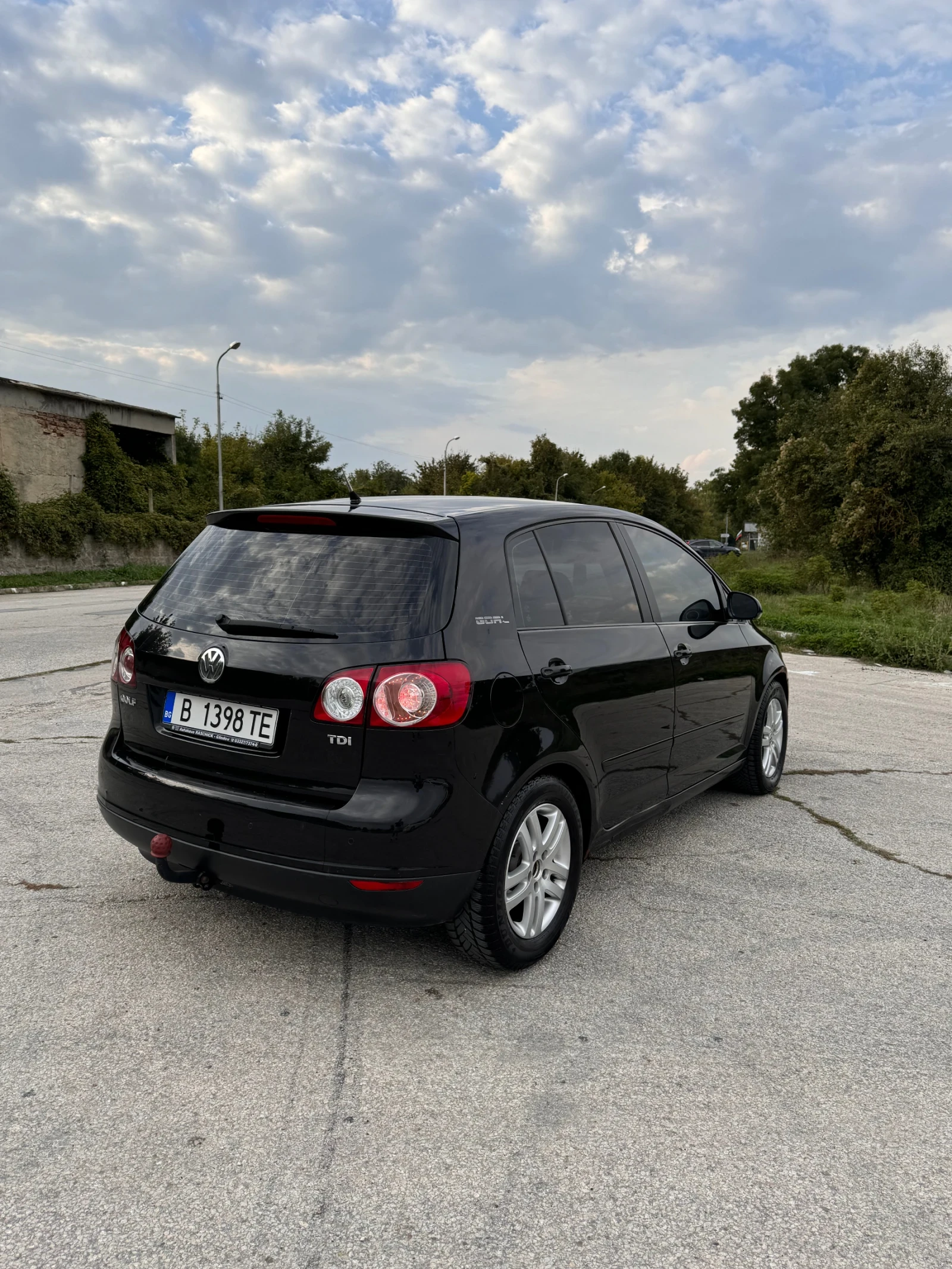 VW Golf Plus TDI - изображение 8