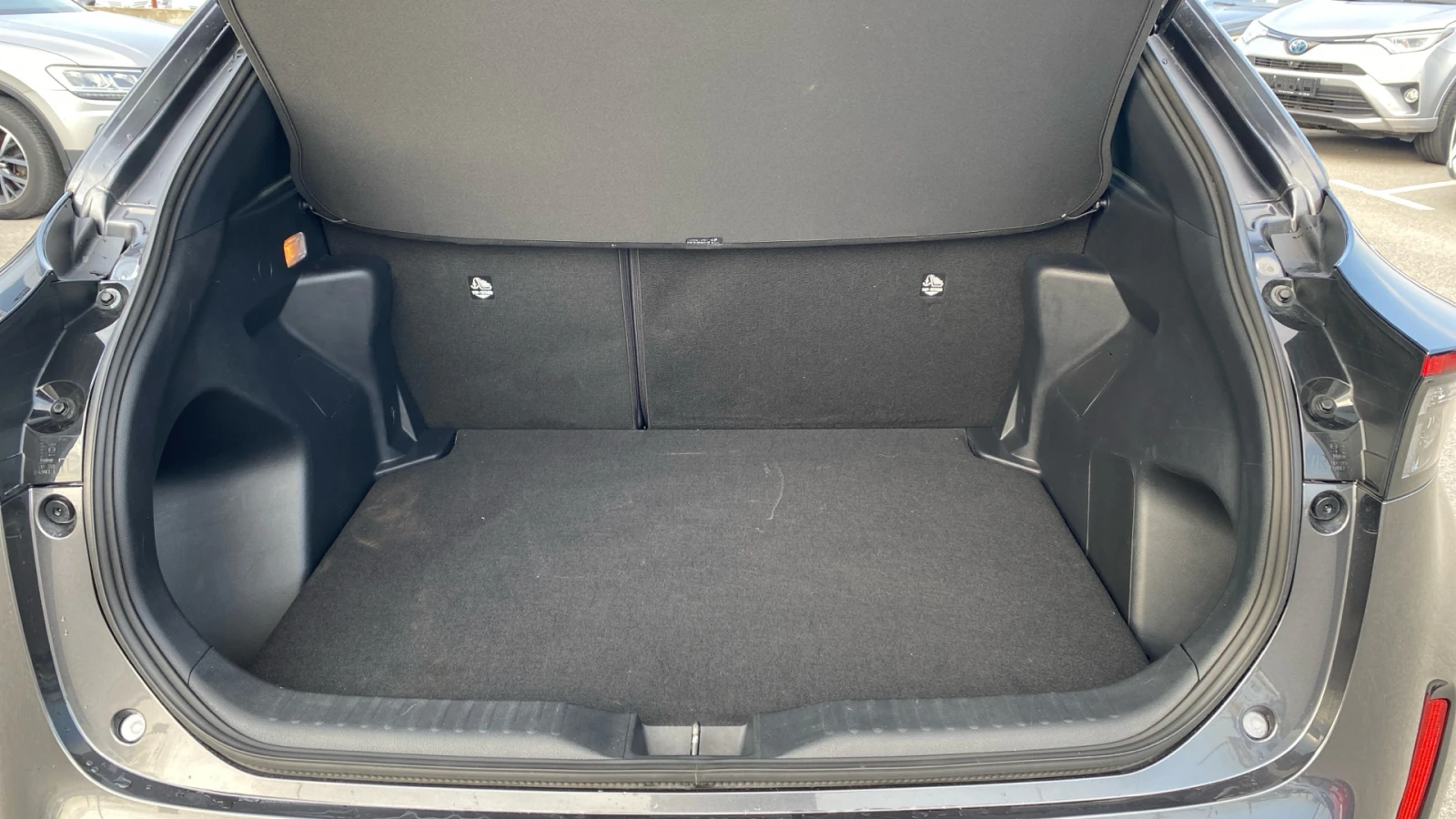 Toyota Yaris Cross 1.5 HEV, Teamplayer, снимка 12 - Автомобили и джипове - 53737354